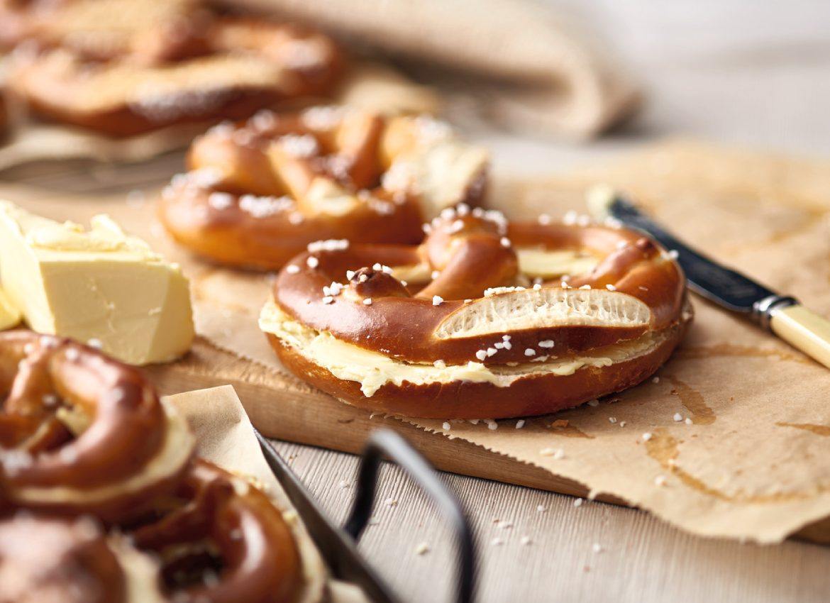 Laugenprodukte, Fleisch und Desserts