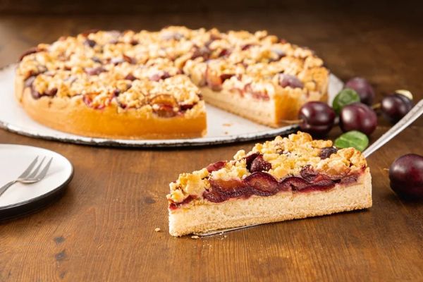 Omas Landkuchen Pflaumen-Streusel