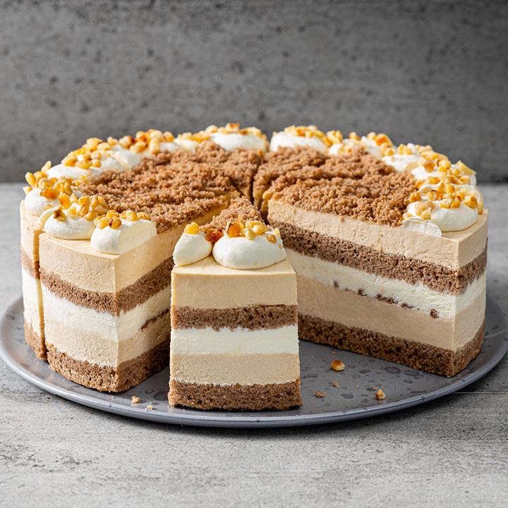 UNSERE PRACHTSTÜCKE Nuss-Sahne-Torte, vorgeschnitten | FRONERI Schöller