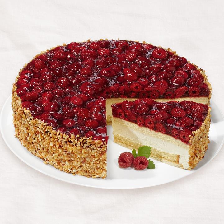 Himbeere Käse Sahne Torte Ungeschnitten
